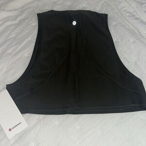 LULULEMON MUSCLE LOVE CROP TANK *TOUGH IN DARK OLIVE SZ 4 NWT